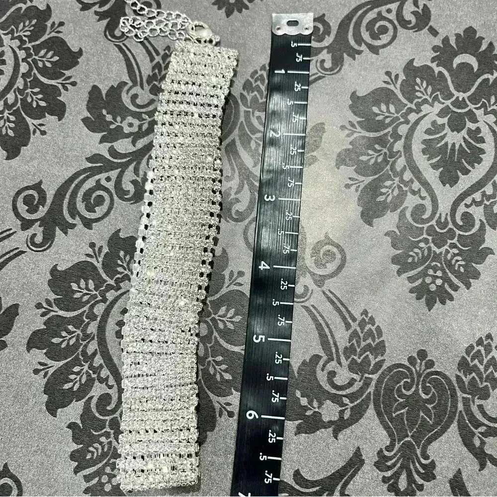Brilliant rhinestone Statement necklace.  Super sparkly costume